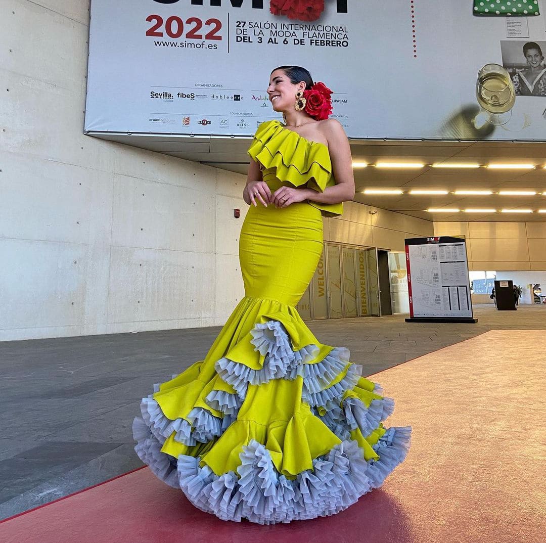 Robe de Flamenco Satinée Jaune