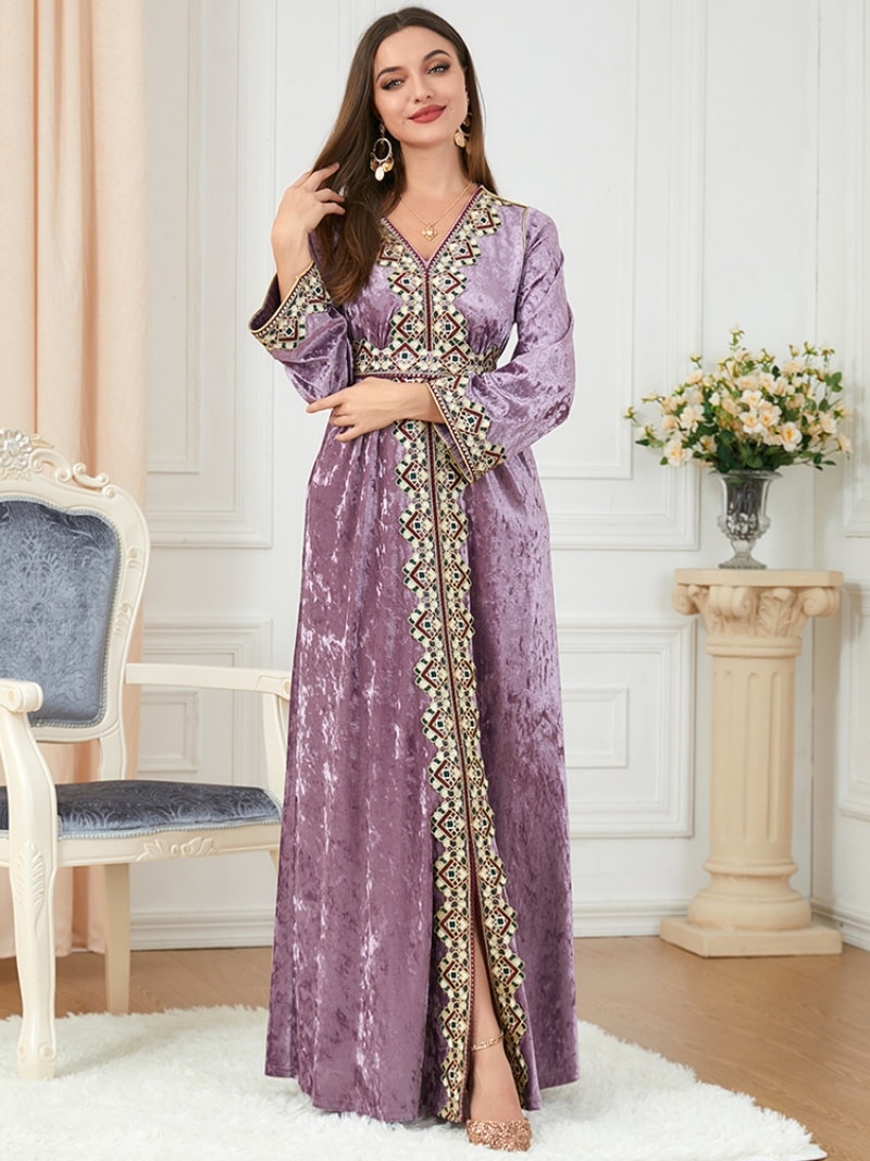 Robe Marocaine en Velours Satiné