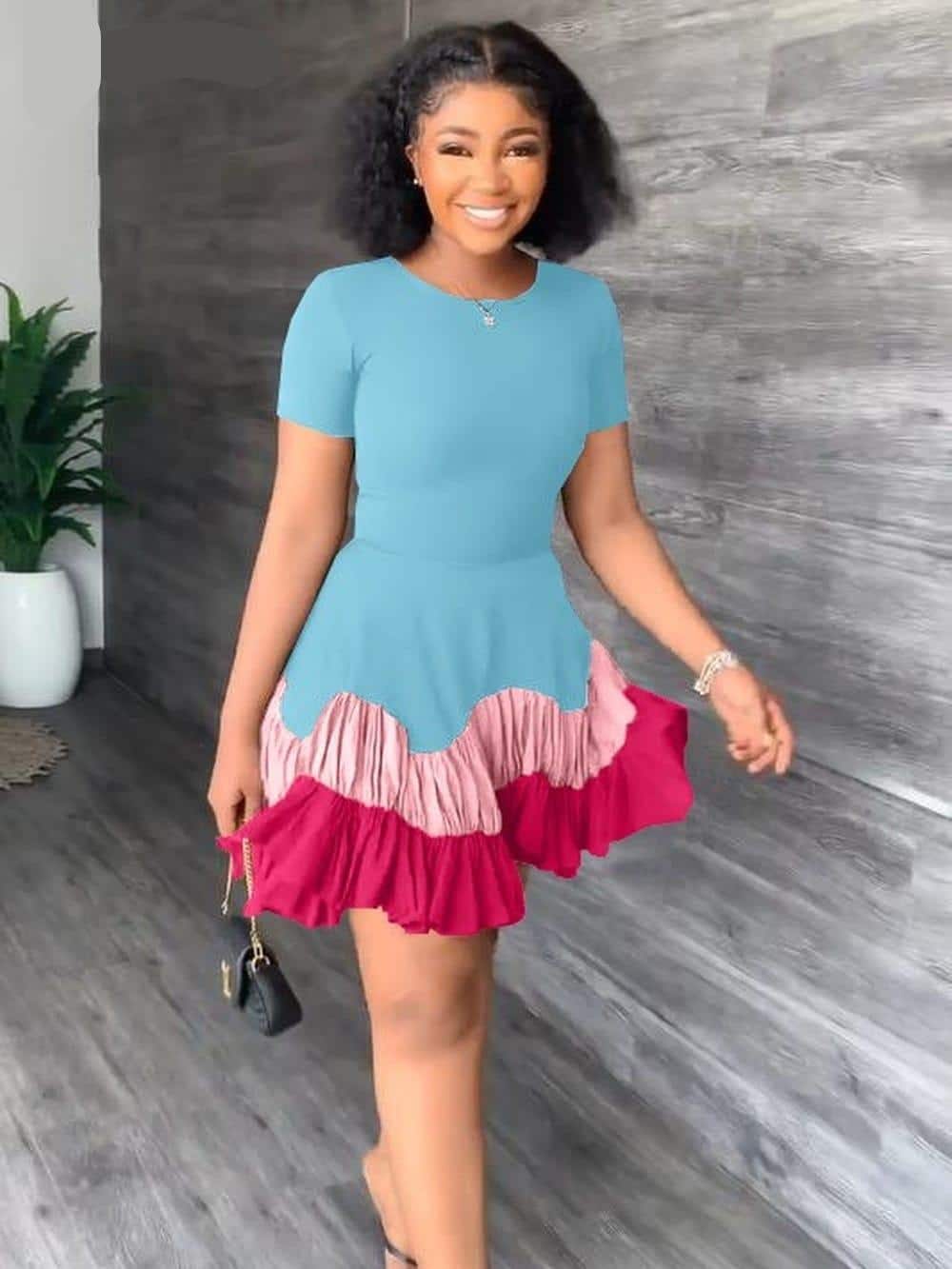 Robe Patineuse Bleue à Volants Bicolores – Image 4