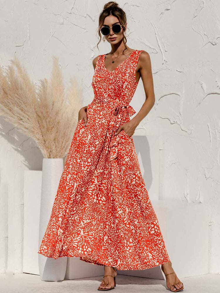 Robe Fluide Longue Orange à Fleurs Nouée à la Taille