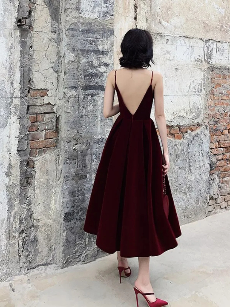 Robe de Cocktail Bordeaux