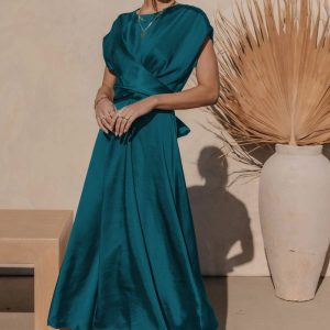 Robe en Soie Élégante