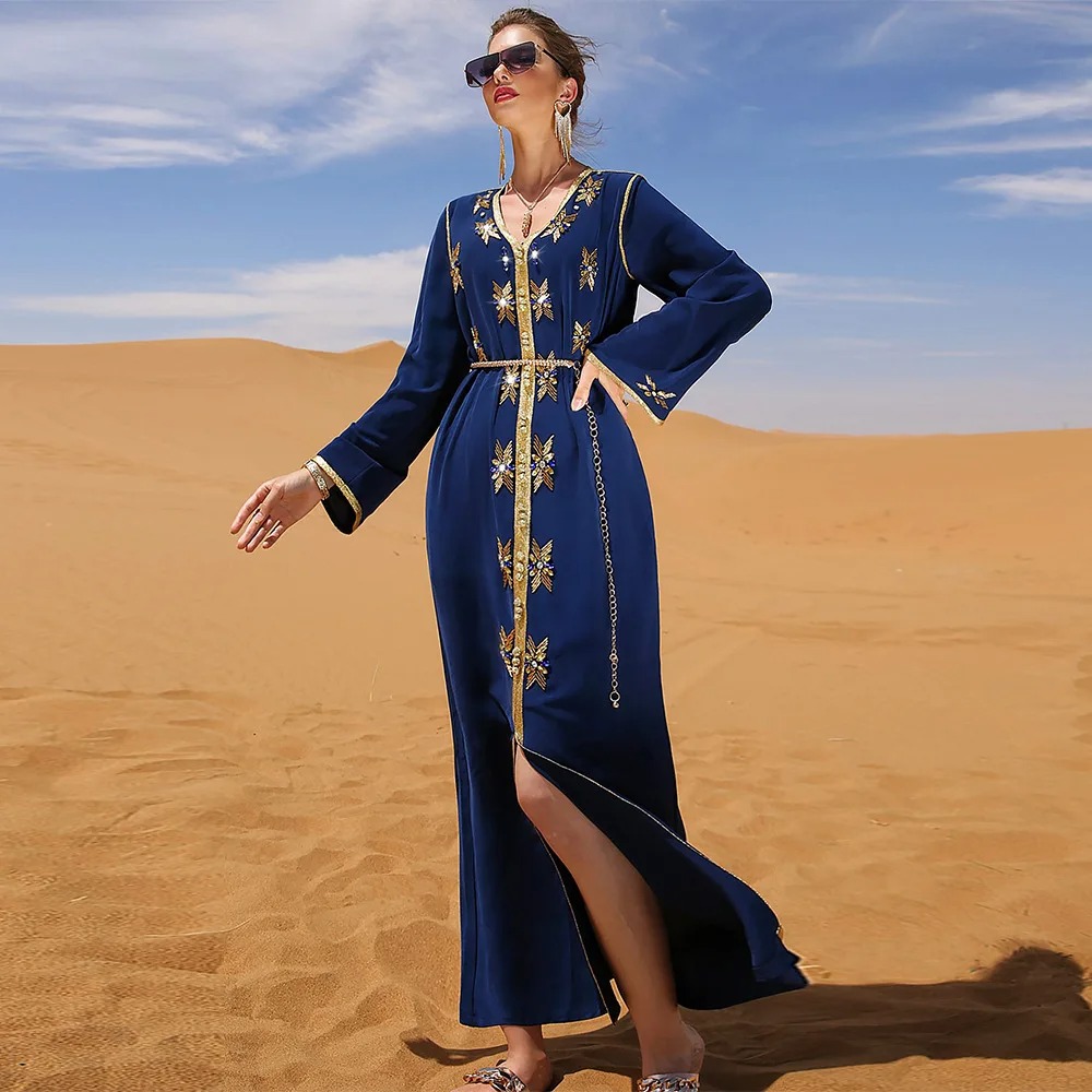 Robe Kabyle en Satin Bleu Marine