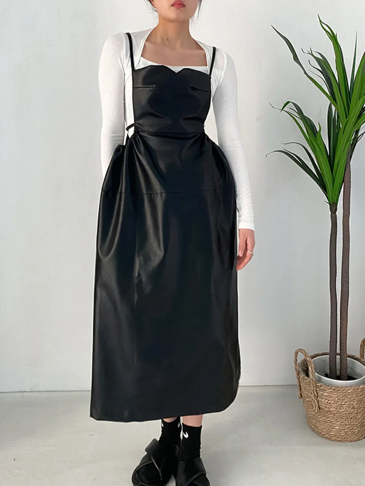 Robe Tablier en Cuir