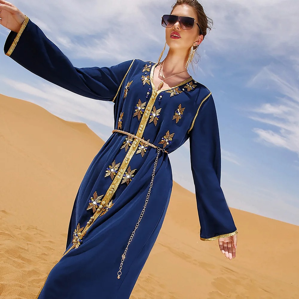 Robe Kabyle en Satin Bleu Marine – Image 5