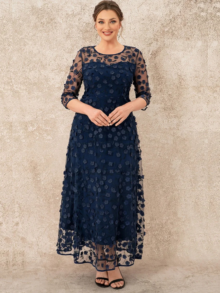 Robe Bleu Marine Grande Taille Élégante