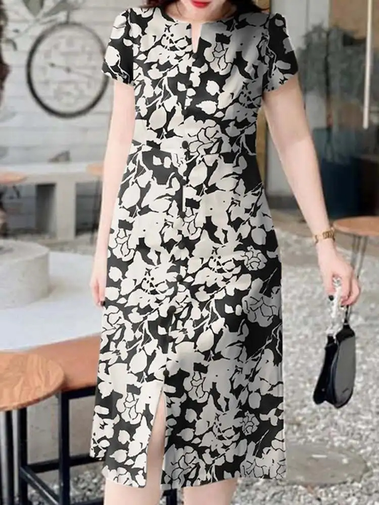Robe Droite Courte à Motif Floral – Image 3