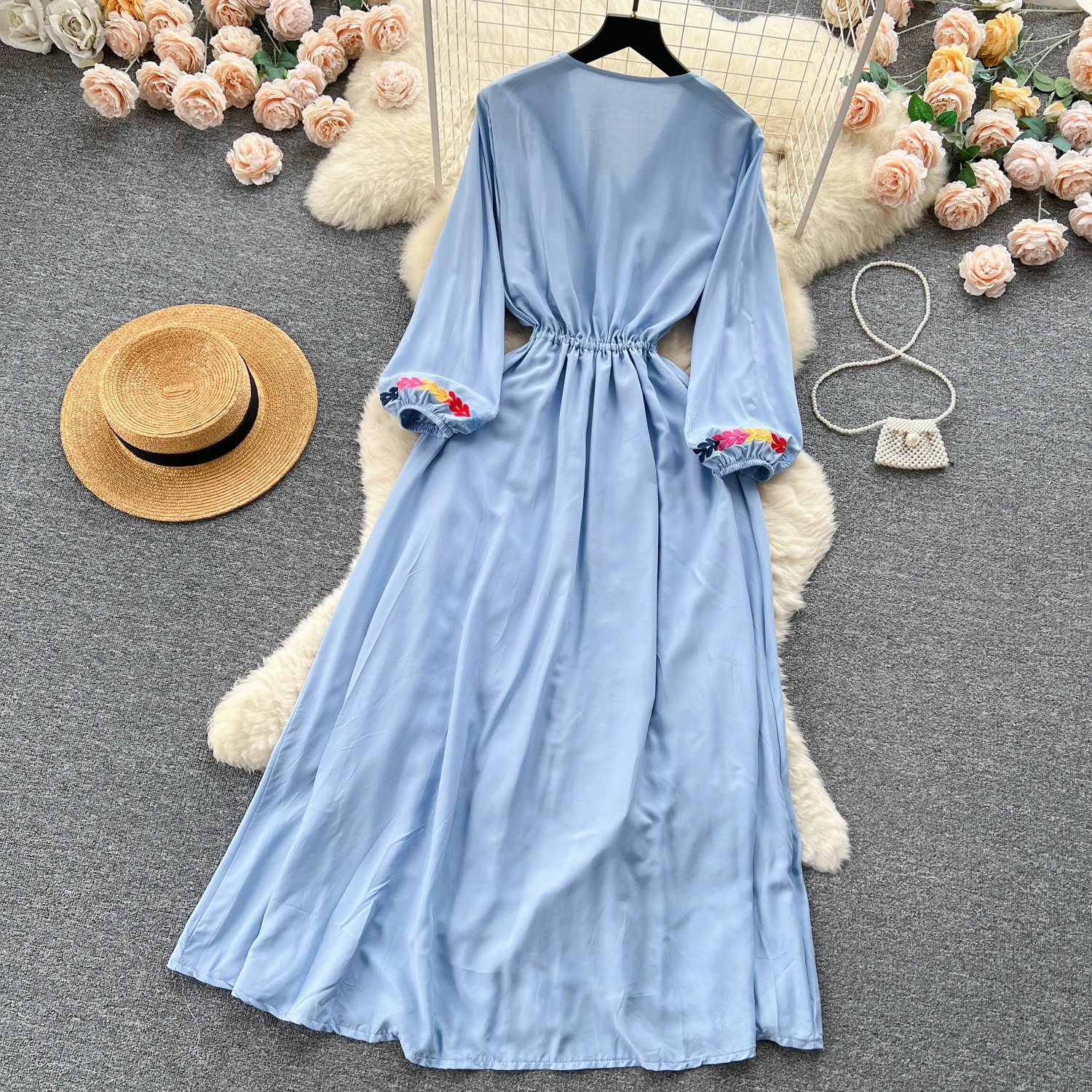 Robe Kabyle Moderne à Motif Original