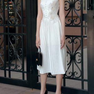 Robe Plissée Chic Blanche