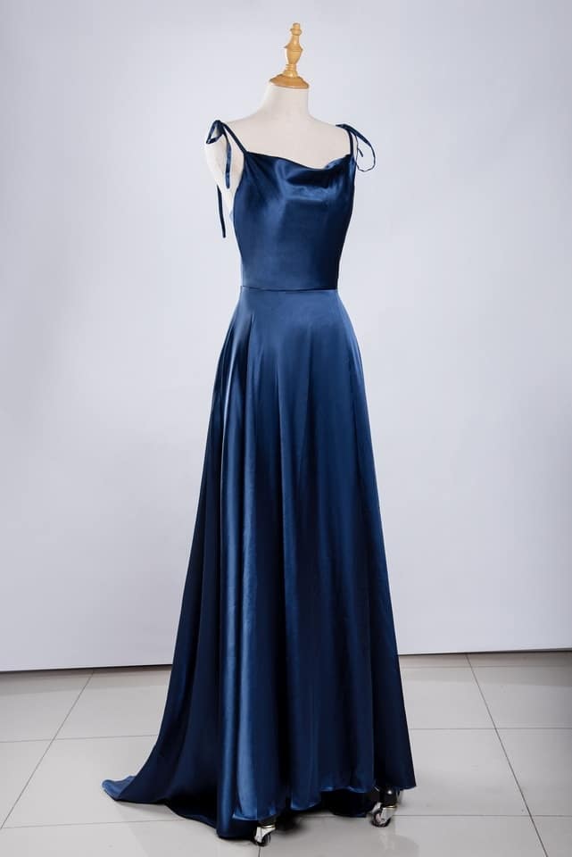 Robe Bleu Marine Chic – Image 3