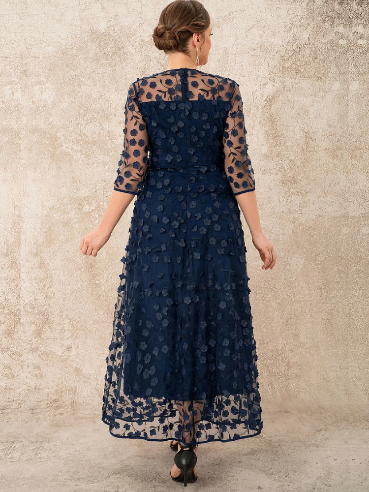 Robe Bleu Marine Grande Taille Élégante – Image 5