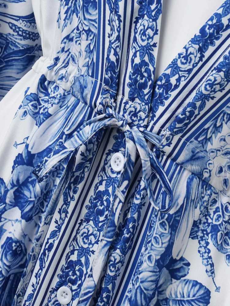 Robe Bohème Bleu Marine et Blanche – Image 3