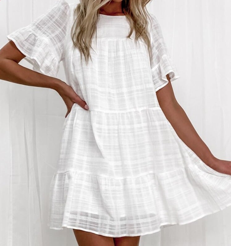 Robe blanche ample