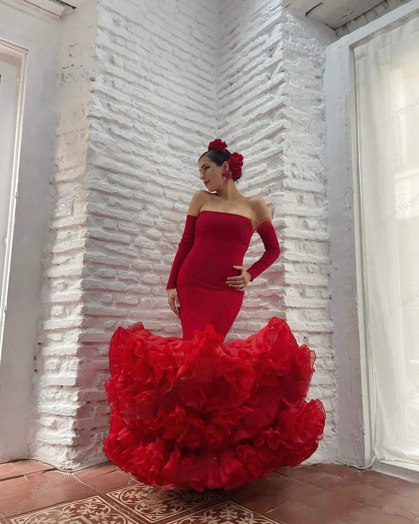 Robe Espagnole Satinée Rouge de Bal Ou de Mariage