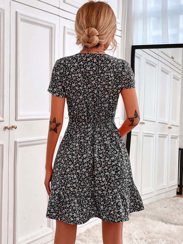 Robe Fluide Courte à Imprimé Fleuri Noire – Image 3
